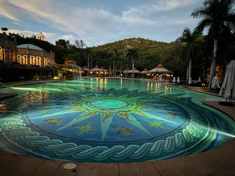 Private Swimming Pool, The palace hotel Sun City, South Africa